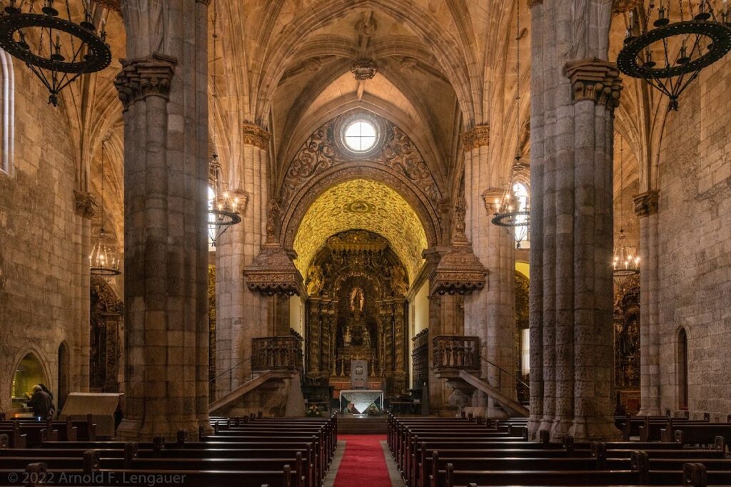 Viseu Cathedral: The Episcopal Cathedral of Viseu, Portugal 2 Viseu Cathedral