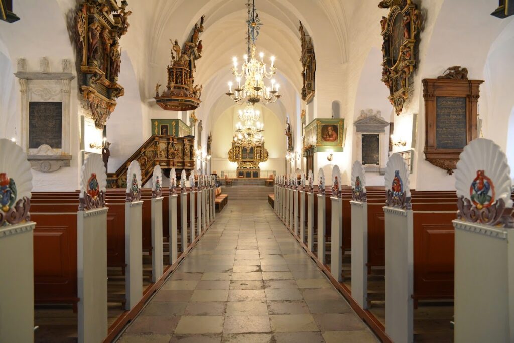Budolfi Church: Cathedral of the Diocese of Aalborg 1 Budolfi Church