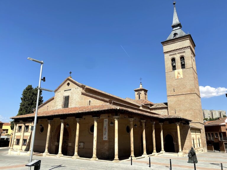 Co-cathedral of Santa María de la Fuente la Mayor: A Mudéjar Episcopal Church in Guadalajara