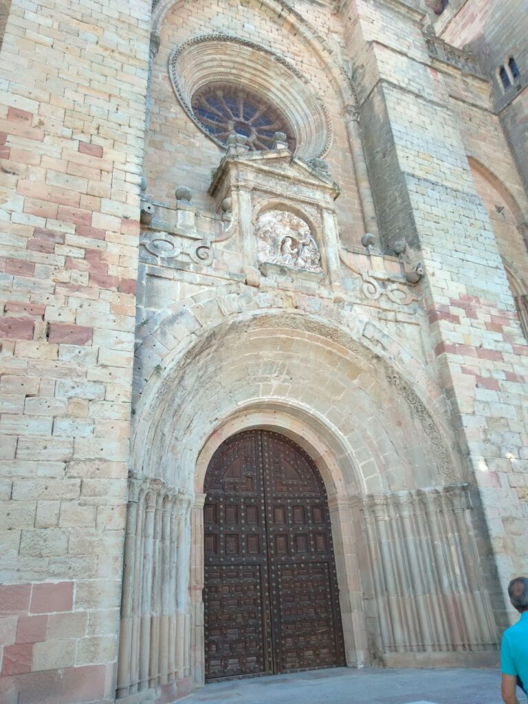 Co-cathedral of Santa María de la Fuente la Mayor: A Mudéjar Episcopal Church in Guadalajara 5 Co-cathedral of Santa María de la Fuente la Mayor