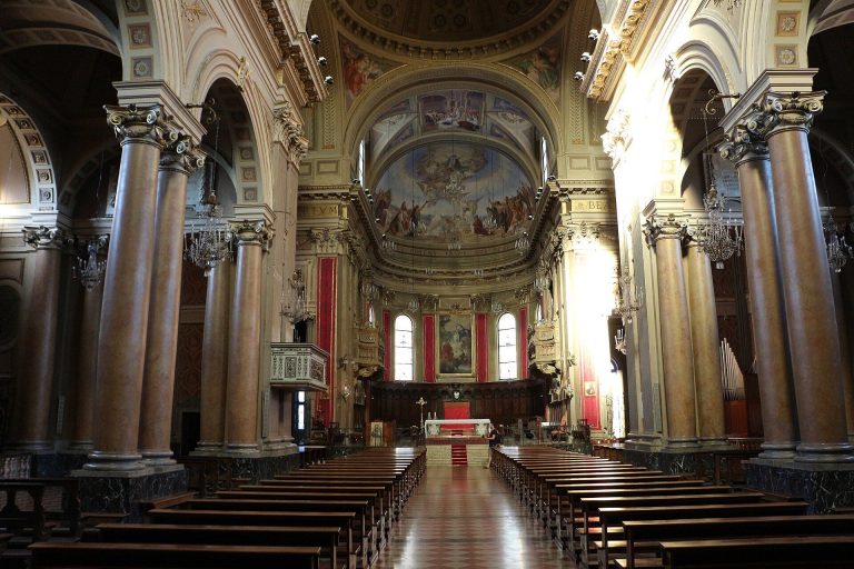 San Giuliano Church: Former Cathedral of Macerata