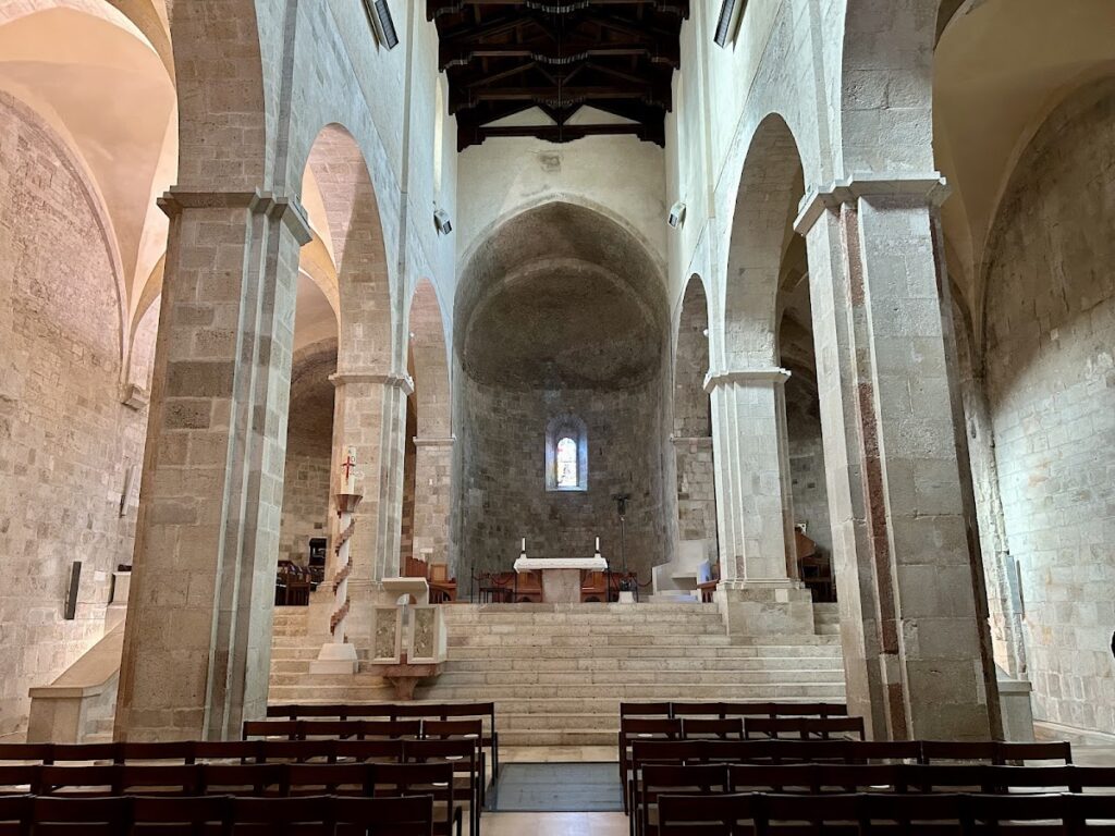 Termoli Cathedral: A Romanesque and Gothic Cathedral in Italy 3 Termoli Cathedral