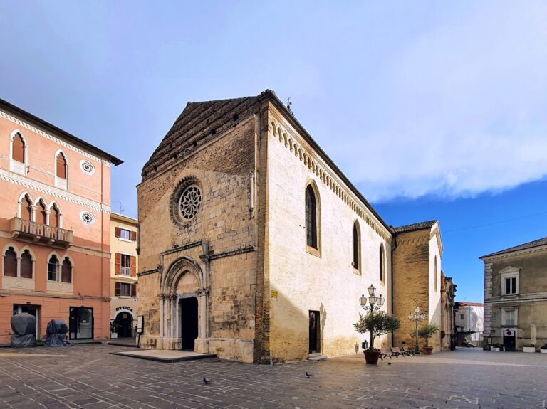 Vasto Cathedral: A Co-Cathedral in Italy