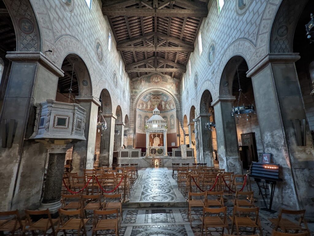 Ferentino Cathedral: A Roman Catholic Co-Cathedral in Italy 2 Ferentino Cathedral