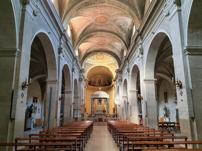 Pescina Cathedral: A Late-Renaissance Cathedral Basilica in Italy