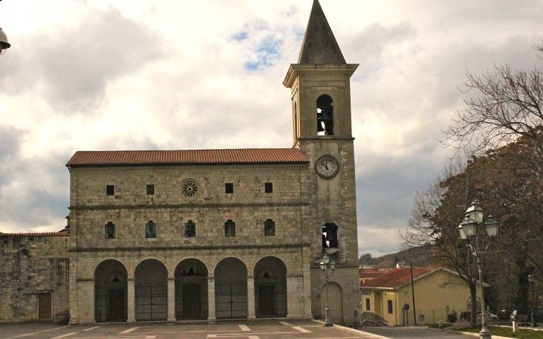 Pescina Cathedral: A Late-Renaissance Cathedral Basilica in Italy