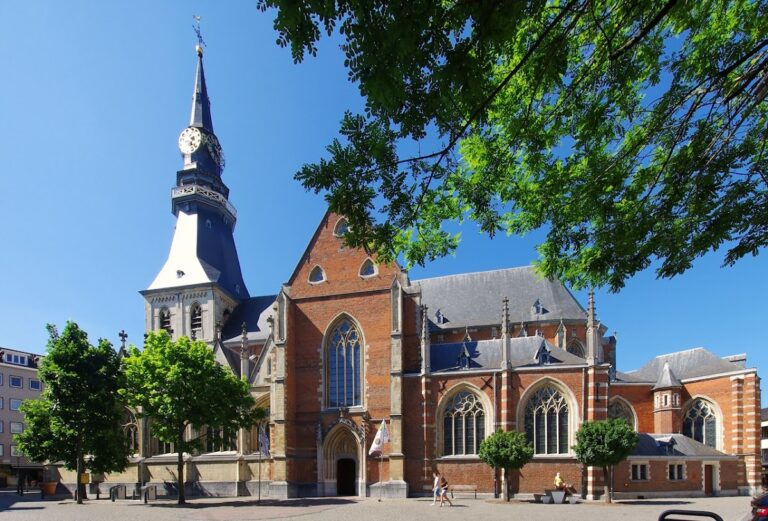 St. Quentin Cathedral: A Gothic Cathedral in Hasselt, Belgium