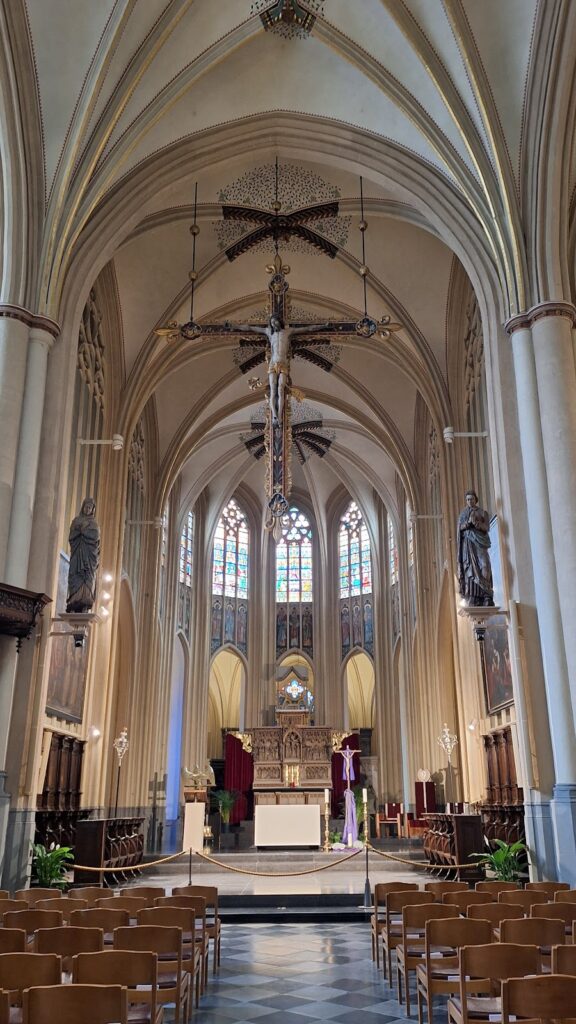 St. Quentin Cathedral: A Gothic Cathedral in Hasselt, Belgium 2 St. Quentin Cathedral