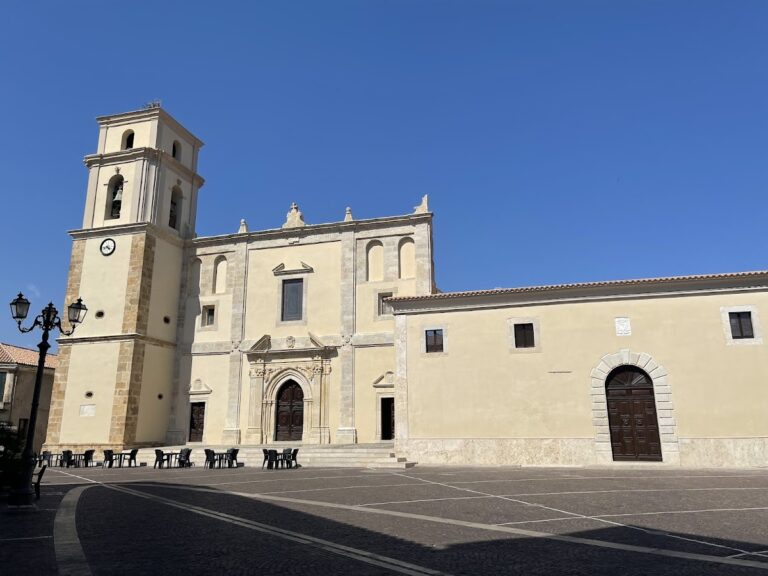 Co-cathedral of St. Anastasia: The Principal Catholic Church of Santa Severina