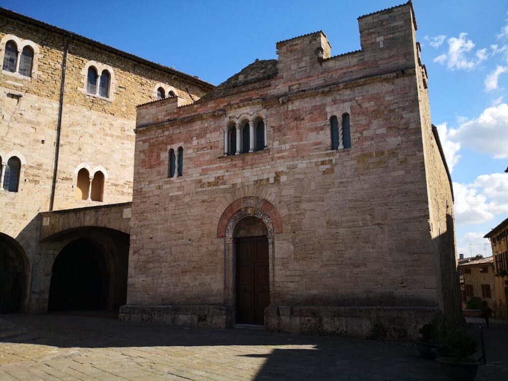 Bevagna Cathedral: Romanesque Parish Church in Italy 2 Bevagna Cathedral
