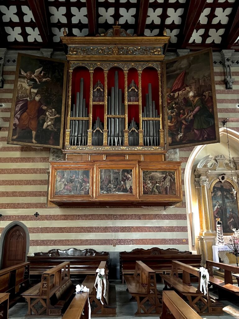 Chiesa del Santissimo Corpo di Cristo: Parish Church of Valvasone in Italy