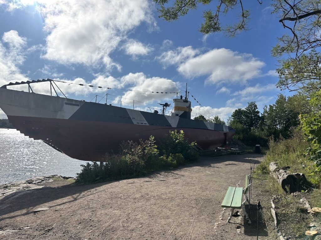 Suomenlinna: A Historic Sea Fortress in Helsinki, Finland 4 Suomenlinna
