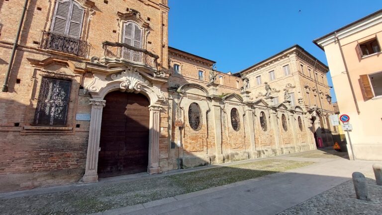Palazzo Terni Gregori: A Historic Residence in Crema, Italy