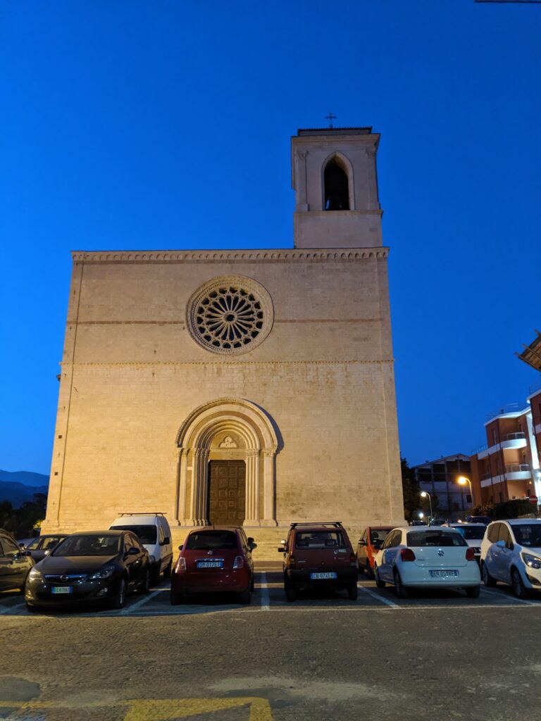Palazzo Farinosi Branconi: A Historic Residence in L’Aquila 2 Palazzo Farinosi Branconi