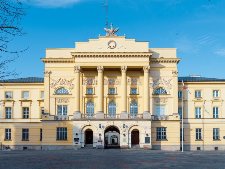 Mostowski Palace: A Historic Government and Police Headquarters in Warsaw