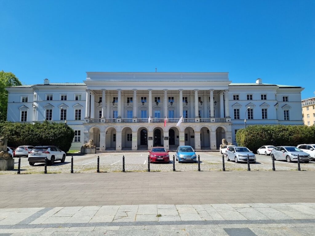 Lubomirski Palace, Warsaw: An Aristocratic Neoclassical Residence 1 Lubomirski Palace, Warsaw
