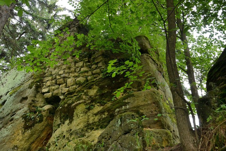 Adršpach: A Gothic Castle Ruin in Czechia