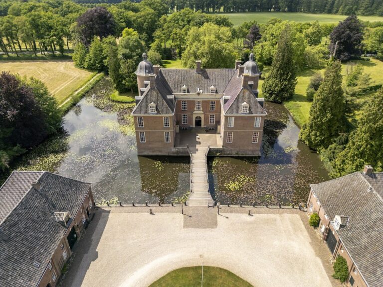 Slangenburg Castle: A Classical Water Castle in the Netherlands