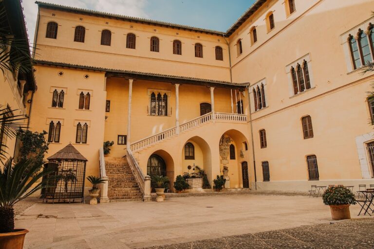 Ducal Palace of Gandia: A Valencian Gothic Aristocratic Residence