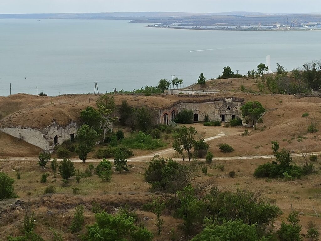 Kerch Fortress: A Nineteenth-Century Russian Imperial Fortification 3 Kerch