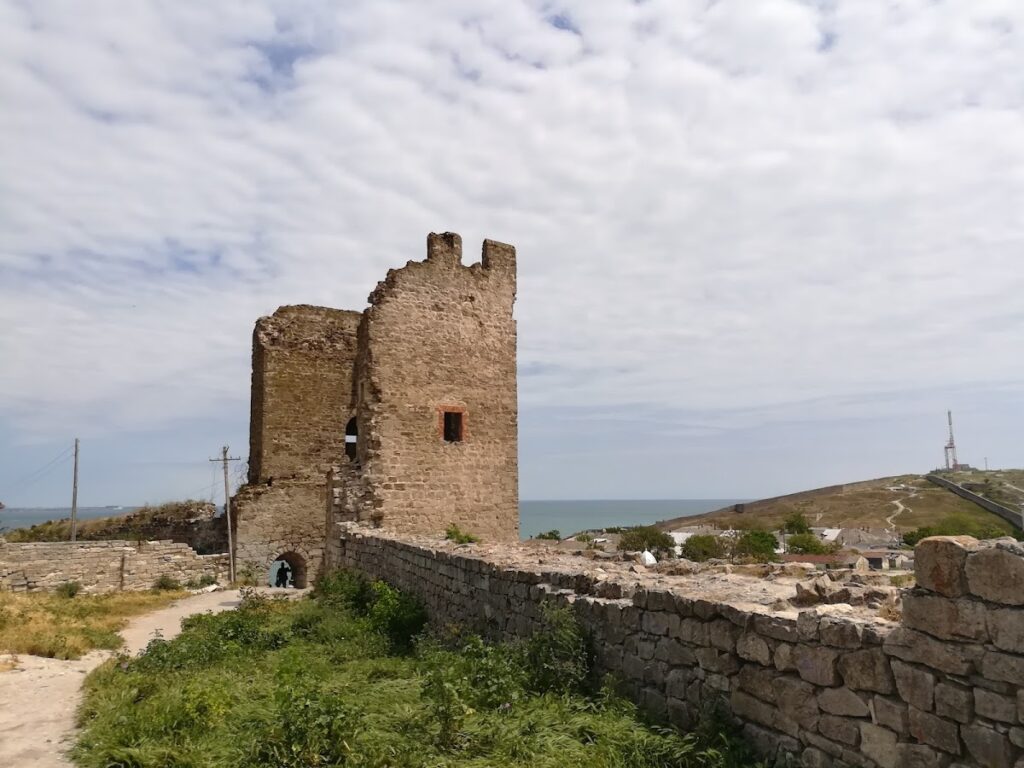 Kaffa Genoese Fortress: Citadel of a Black Sea Trading Colony 1 Kaffa genoese fortress