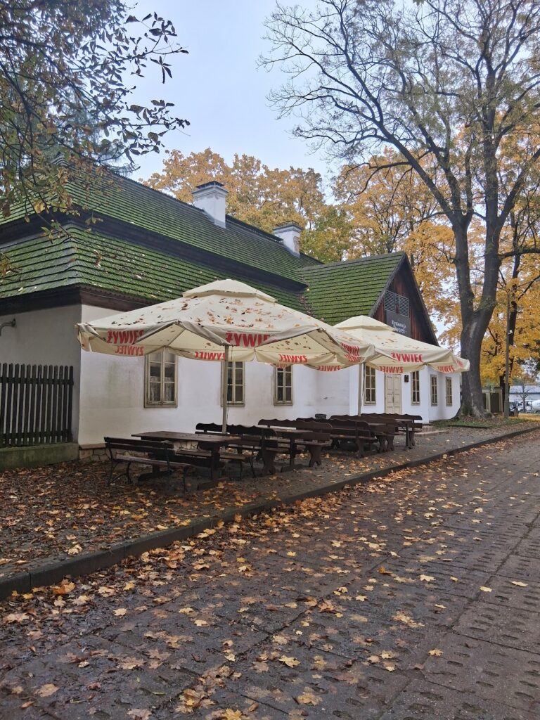 Benedykt Górski's Manor: A Historic Noble Residence in Łódź 2 Benedykt Górski's manor