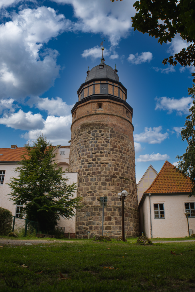 Schloss Diepholz: A Historic Water Castle and Court Complex in Germany 2 Schloss Diepholz
