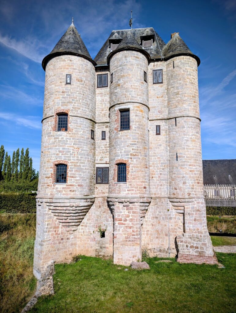 Donjon de Bours: Medieval Seigneurial Tower in France 2 Donjon de Bours