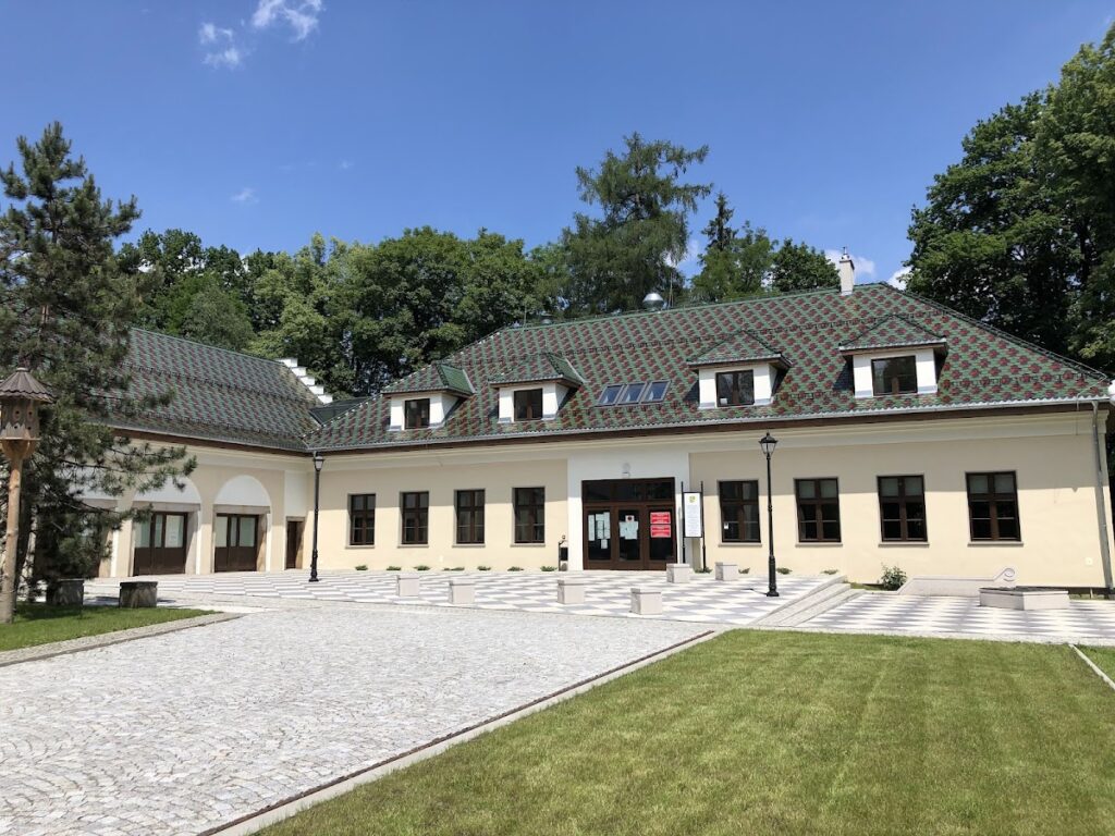 Manor house in Łodygowice: A Fortified Residence in Poland 3 Manor house in Łodygowice