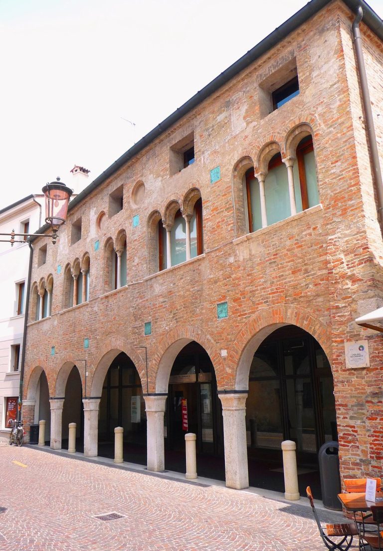 Ca’ dei Carraresi: A Medieval Palace and Cultural Centre in Treviso