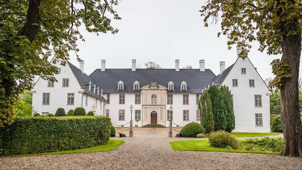 Schackenborg Castle: A Baroque Manor in Denmark 1 Schackenborg Castle