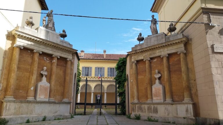 Palazzo Malaspina: A Baroque and Neoclassical Civic Complex in Pavia