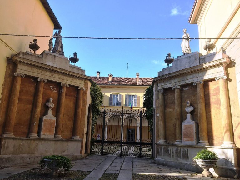 Palazzo Malaspina: A Baroque and Neoclassical Civic Complex in Pavia
