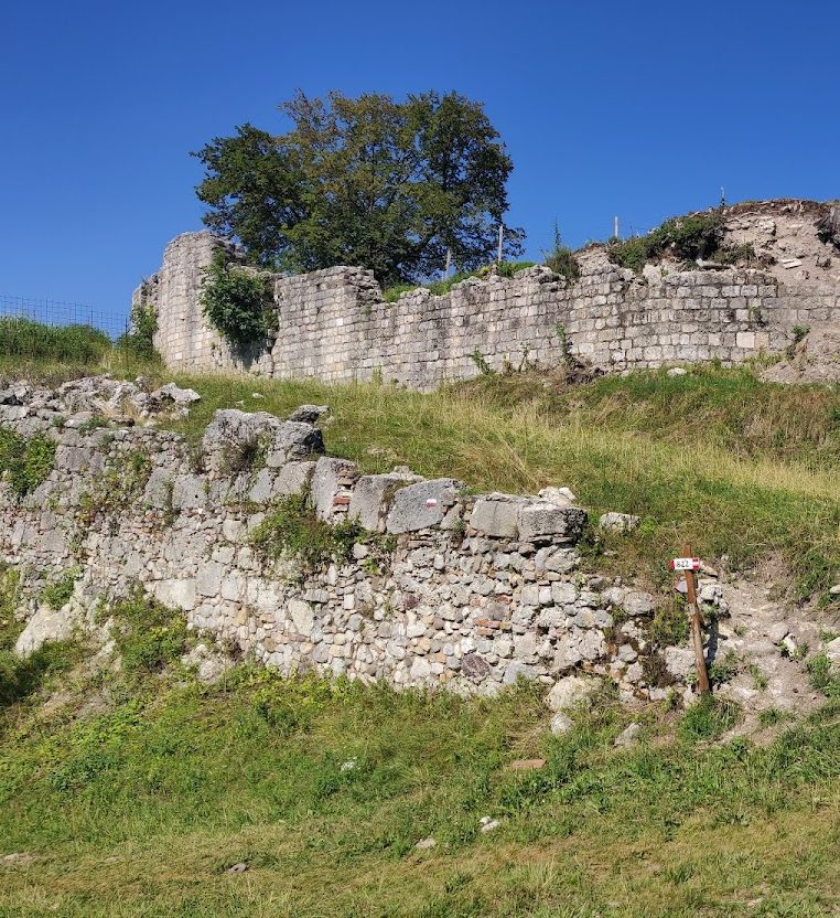 Castello di Pinzano: A Medieval Hilltop Castle in Italy 2 Castello