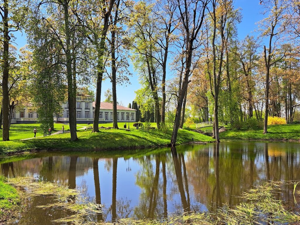 Taujėnai Manor: A Classical Revival Estate in Lithuania 5 Taujėnai Manor