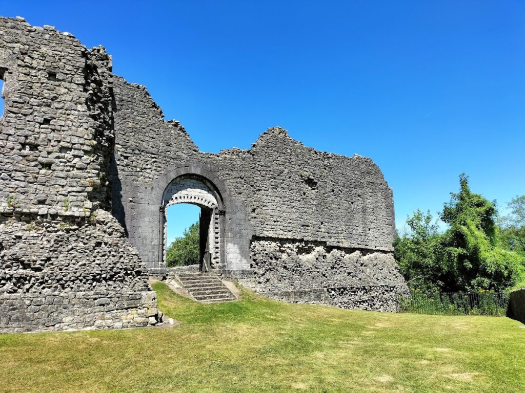 Newcastle Castle: A Norman Fortress in Bridgend, Wales 1 Newcastle Castle