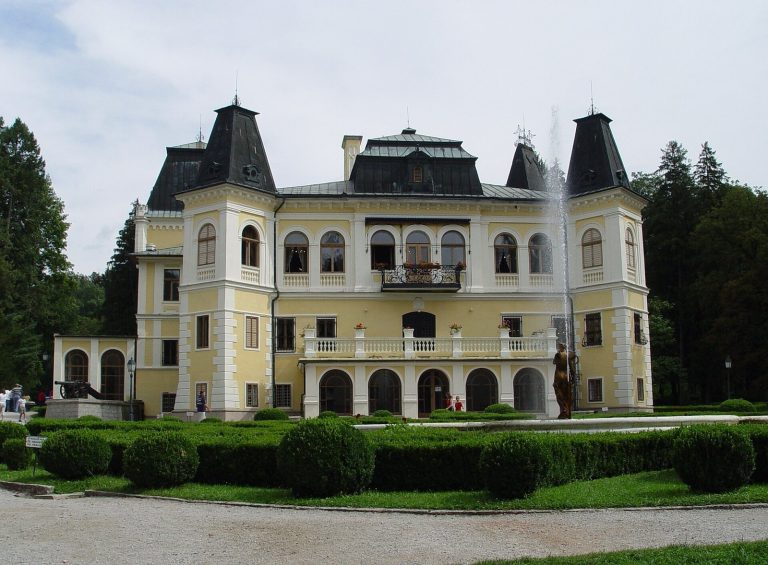 Manor of Betliar: An Aristocratic Residence and Museum in Slovakia