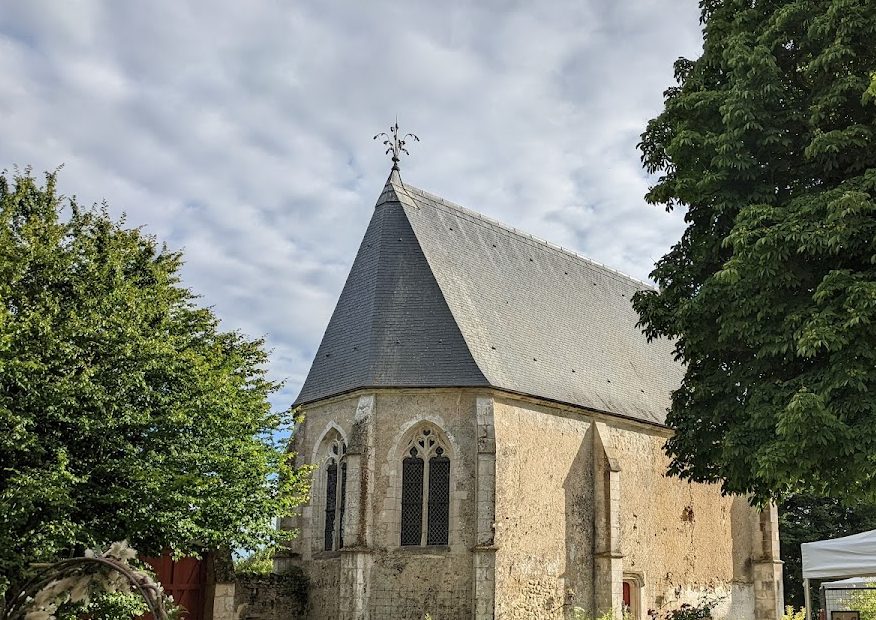 Logis de Moullins: Seigneurial Residence and Priory Complex in France 2 Logis de Moullins