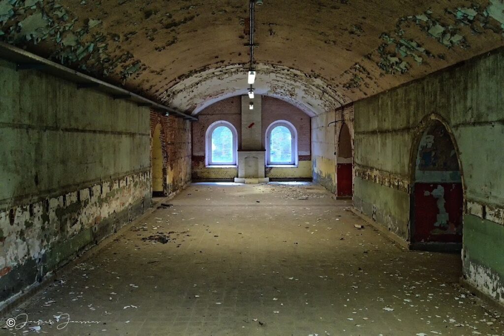 Fort 4: A Brialmont Defensive Fort in Mortsel, Belgium 4 Fort 4