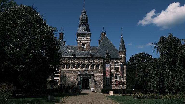Wijchen Castle: A Renaissance Castle and Municipal Heritage Site in the Netherlands