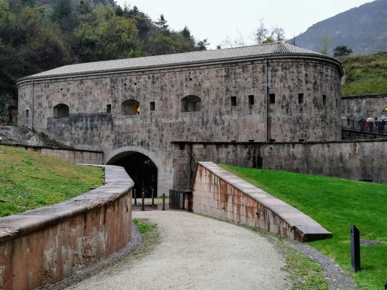 Forte Bus de Vela: An Austro-Hungarian Road-Barrier Fort in Italy
