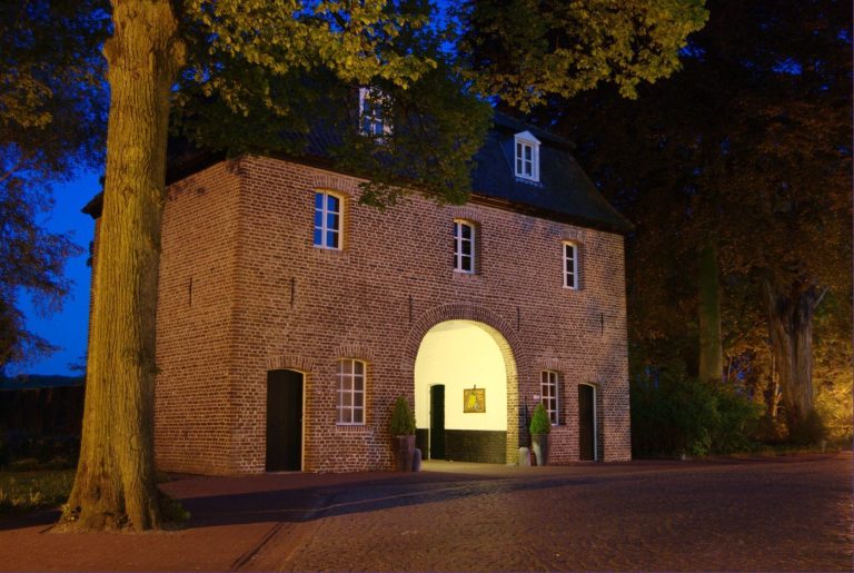 Holtmühle Castle: A Historic Castle Complex in the Netherlands