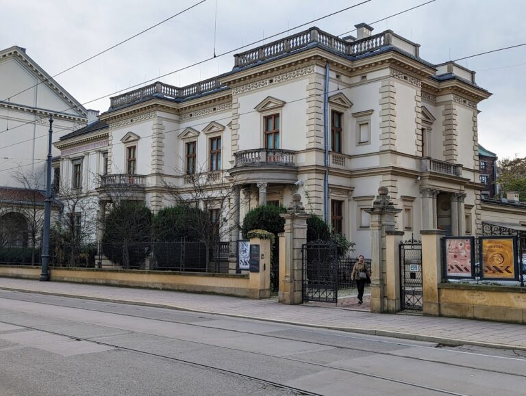 Czapski-Palais: A Neo-Renaissance Palace and Numismatic Museum in Kraków