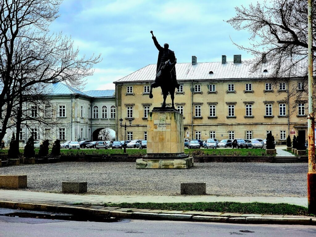 Zamoyski Palace: Former Residence of the Zamoyski Family in Zamość 2 Zamoyski Palace