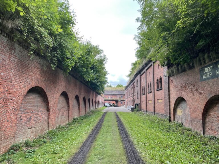 Fort VI w Poznaniu: a late 19th-century military fort in Poland