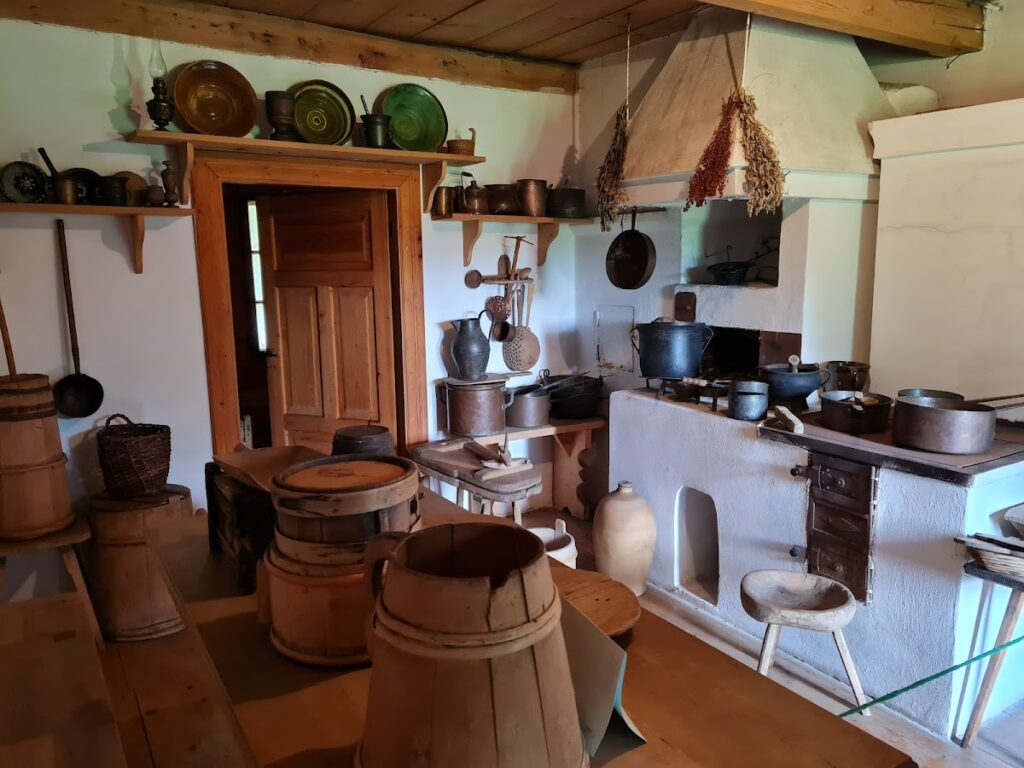 Dwór w Łopusznej (Tetmajer Manor): A Polish Noble Estate 3 Dwór w Łopusznej
