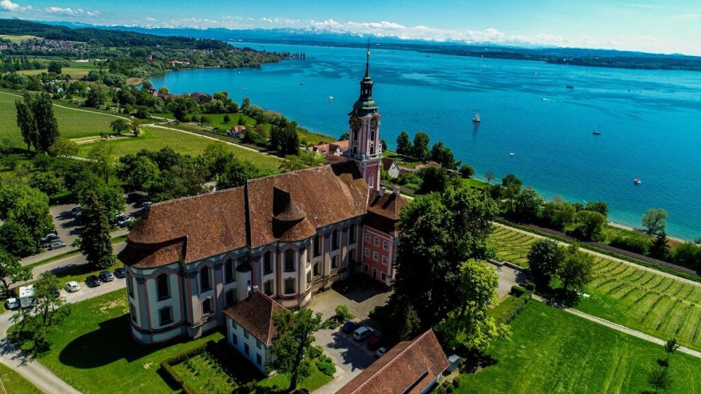 Schloss Maurach: A Baroque Monastic Estate on Lake Constance 2 Schloss Maurach