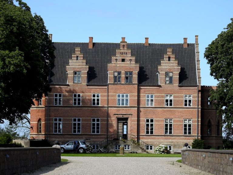 Birkendegård: A Historic Manor Estate near Kalundborg, Denmark