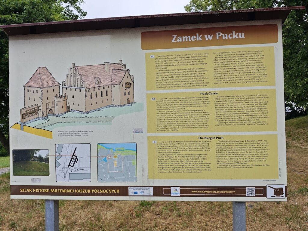 Castle in Puck: A Teutonic Administrative and Polish Naval Stronghold 1 Castle in Puck