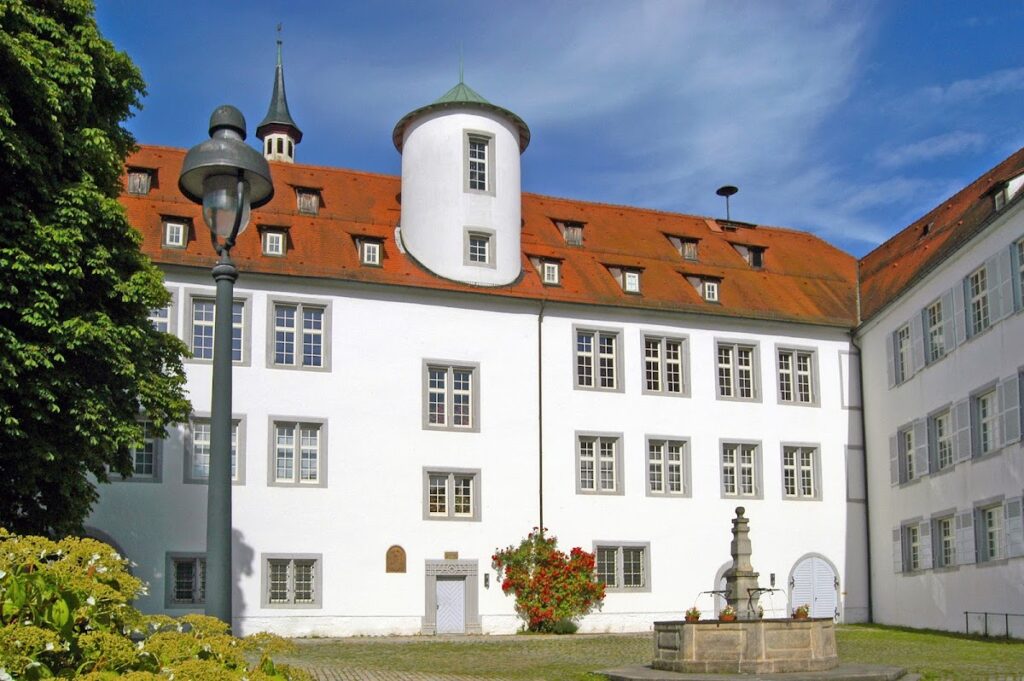 Schloss Waldenbuch: A Württemberg Hunting Lodge and Museum in Germany 1 Schloss Waldenbuch